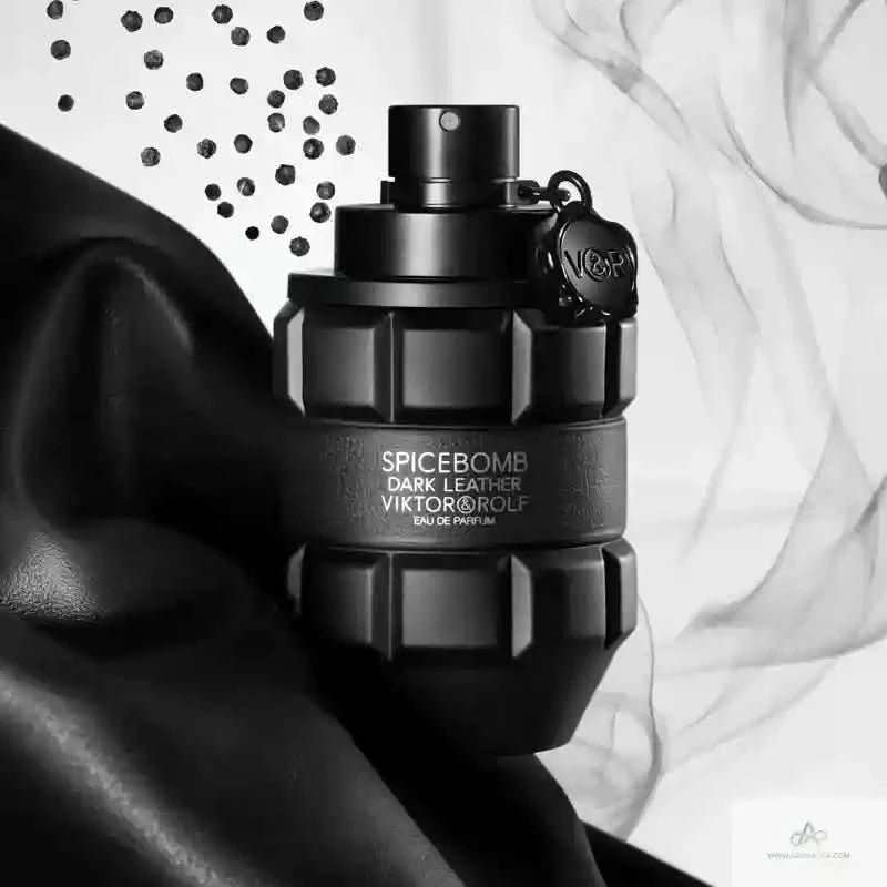 Spicebomb Dark Leather - Aromatick