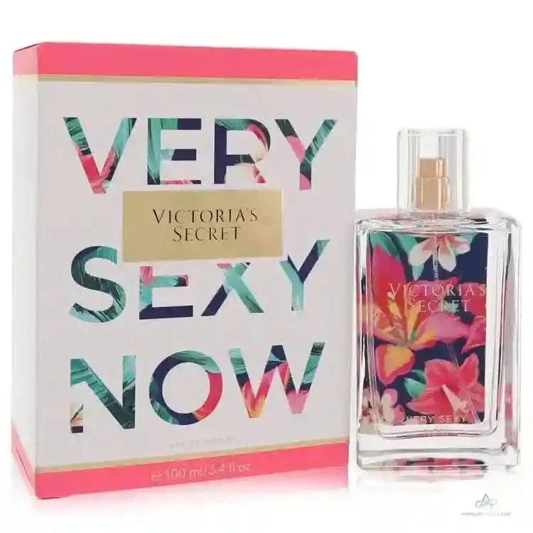 Very Sexy Now (2017) - Aromatick