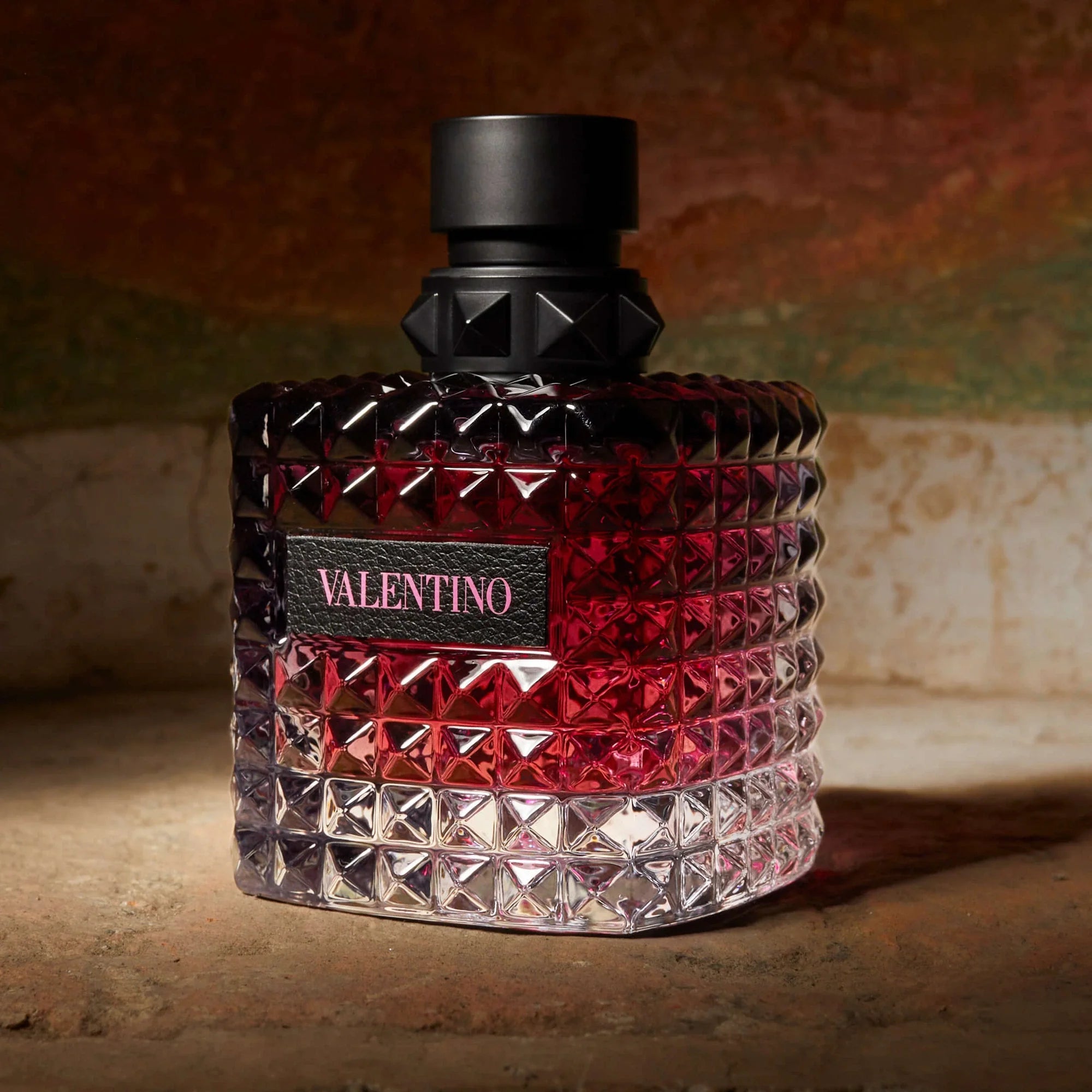 Donna Born In Roma Intense Valentino